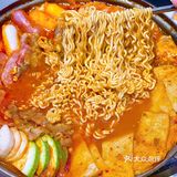 终于在长沙吃到白钟元同款苏子叶包酱猪肘‼️ 