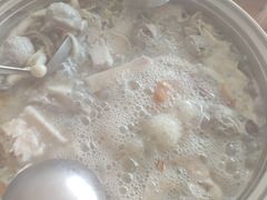 -15年老字号鑫鑫猪肚鸡·椰子鸡海南火锅(兴隆华侨农场店)