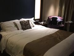 -上海浦东假日酒店
