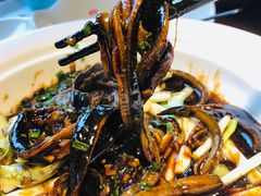 -魏铭鱼头捞饭(晋阳路店)