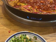 -周幺妹重庆老火锅(银泰城总店)