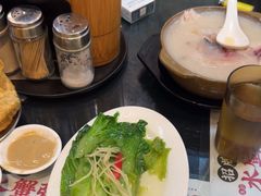-禄粥·广府味·煲仔粥·宵夜·明档现做(江南西店)