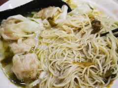 酸菜指天椒云吞面-云云美食