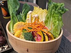 -三出山火锅(南京万象天地店)