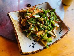 盐菜麦耳朵-郑件洋芋饭庄