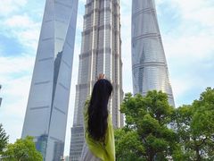 -陆家嘴空中步行连廊