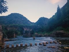 -高荡千年布依古寨旅游景区