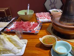 -一群羊手扒肉·火锅·早茶(远东公寓店)