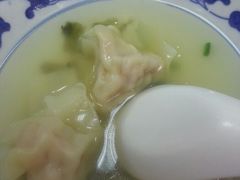 虾肉馄饨-新丰小吃(中山中路分店)