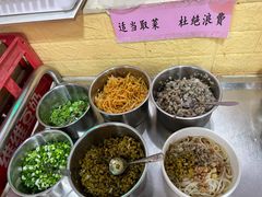 -统桶发卤粉王(银盆岭万达广场店)