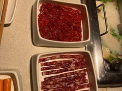 -海底捞火锅鲜切牛肉主题店(长寿路店)