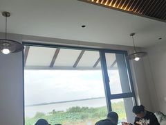 -七的湖·晚芳亭·阳澄湖农家菜·大闸蟹(莲花岛店)
