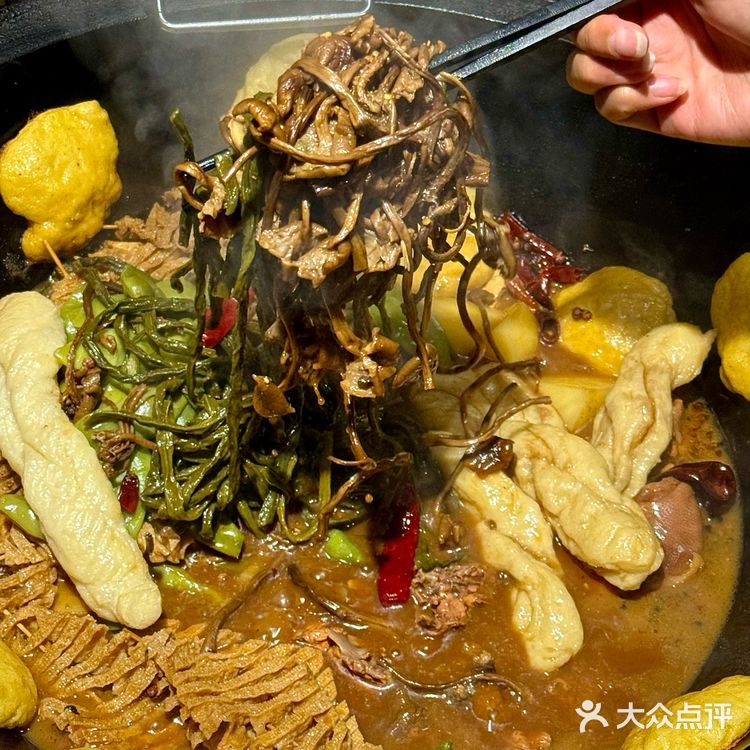 慕名而来的这家地锅鸡！！！果然没让我失望！！