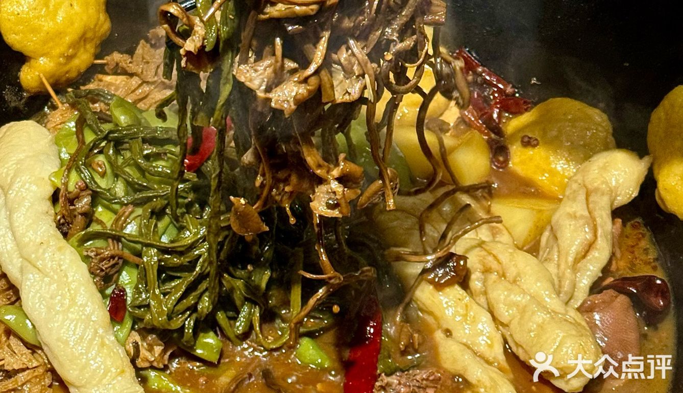 慕名而来的这家地锅鸡！！！果然没让我失望！！