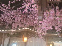 -荷塘秋月·本帮江浙菜(国权路店)