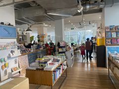 -今日艺术汇书店
