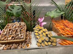 -圣丰索菲特·2 On 988 Café 自助餐厅