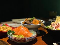 三文鱼刺身-肉魁屋·烧肉·烧鸟·酒场(高新店)