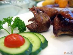乳鸽@海逸海鲜-海逸海鲜酒家(古北店)