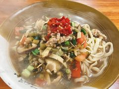-跃跃鸡肠面(人民北路店)