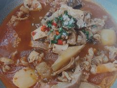 -左庭右院鲜牛肉火锅(浦江欢乐颂店)