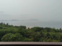-三亚湾海居铂尔曼度假酒店