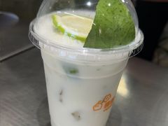 -椰椰大吉(侨港店)