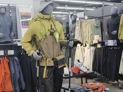 -迪卡侬(大英山店)