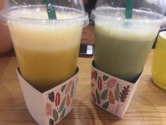 冰椰汁抹茶加奶-HELLO 27 意面·沙拉·帕尼尼