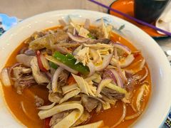-乡村馕坑肉·烧烤·新疆菜·本地人更爱吃(阿勒泰首店)