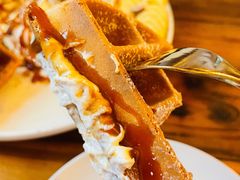 香蕉脆果仁华夫饼-西关84·History·Art·Cafe