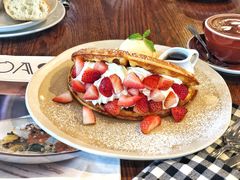 -ROAST coffee & eatery