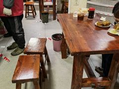 -宝瑞门钉肉饼店