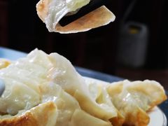 马蹄锅贴-长人馄饨铺(解放街店)