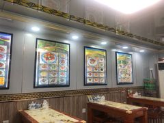 大堂-清真兰州拉面(九龙湖店)