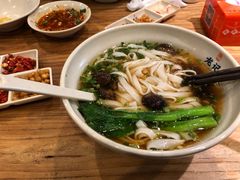 -湘人龙记老长沙米粉(鸟巢店)