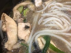 -桥香园过桥米线(国贸店)