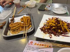 -胡二厨 ·甲鱼牛羊鞭·小龙虾(虎泉店)