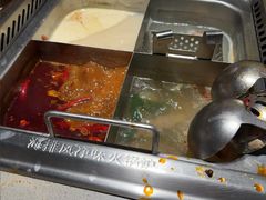 -海底捞火锅(宝龙广场夜宵主题店)