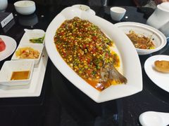 -湖锦酒楼·32年地道湖北菜(光谷店)