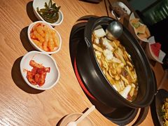 -一朵菌·野生菌探索家火锅(南亚店)