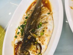 -渔中舟海鲜大排档(普陀沈家门店)