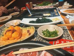 -老牌坊云南鱼豆花火锅(哈西万达店)