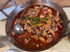 -昱龙大盆牛蛙馆(三兴街总店)