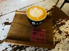 -Roast8ry Coffee Lab