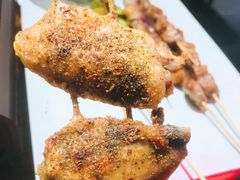 烤鸡翅-霸气大叔干锅鸭头·龙虾烧烤·川菜·赛事直播(三里屯店)