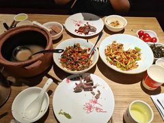 -湘阁里辣(沙井华润万家店)