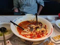 -坛宗剁椒鱼头(河西王府井店)