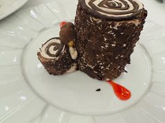 招牌树根蛋糕-莫斯科餐厅