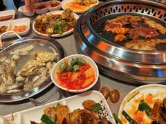 -黑金·寻焰自助百汇·烤肉·火锅(中街店)